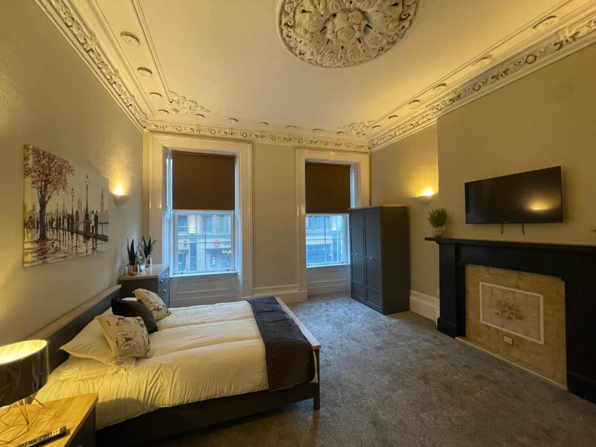 Traditional 5 Bedroom City Centre Apartment กลาสโกว์ ภายนอก รูปภาพ